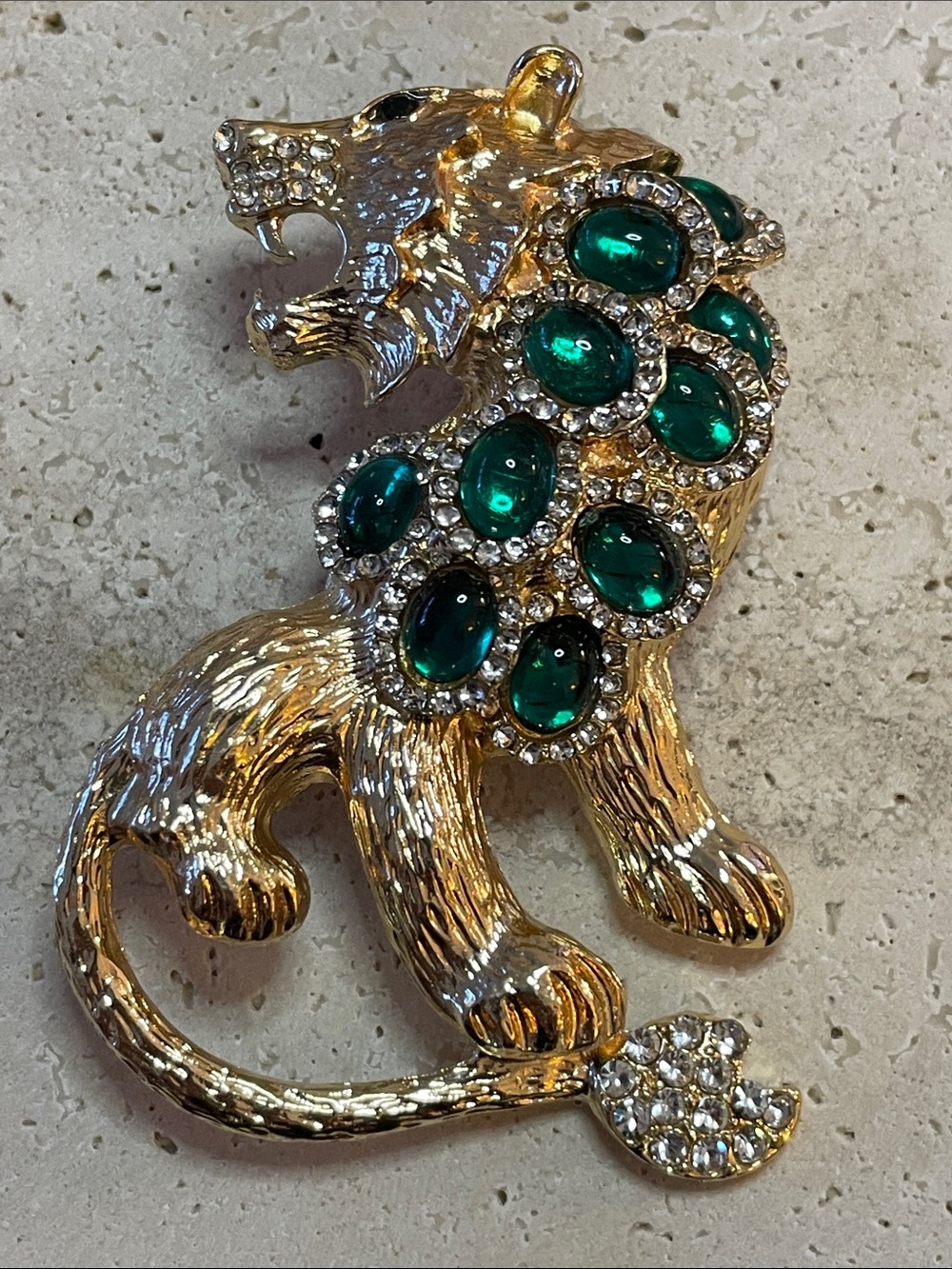 Bloomingdale’s Lion Brooch Gold Green Crystal Statement Animal Pin Gift